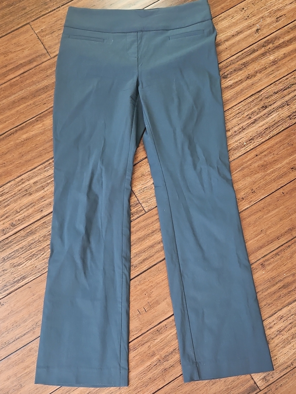 APT. 9 Brynn Women's Green Stretch Bootcut Pants Size 10